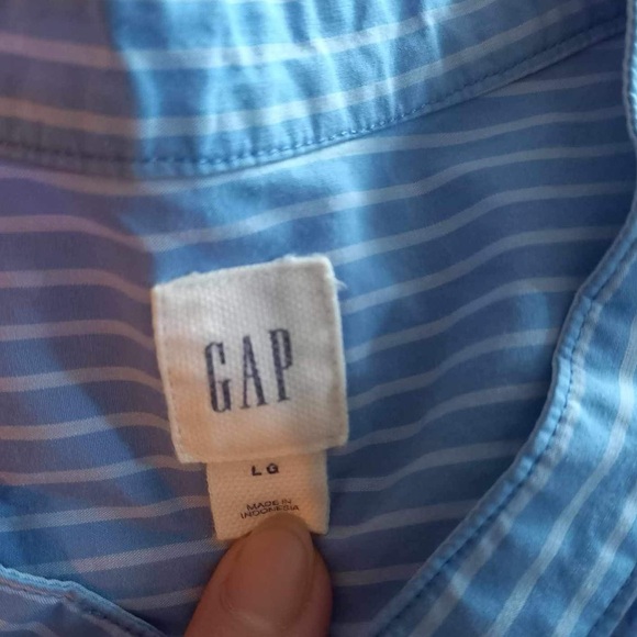 Hi-lo tailored stripe shirt - Picture 4 of 10